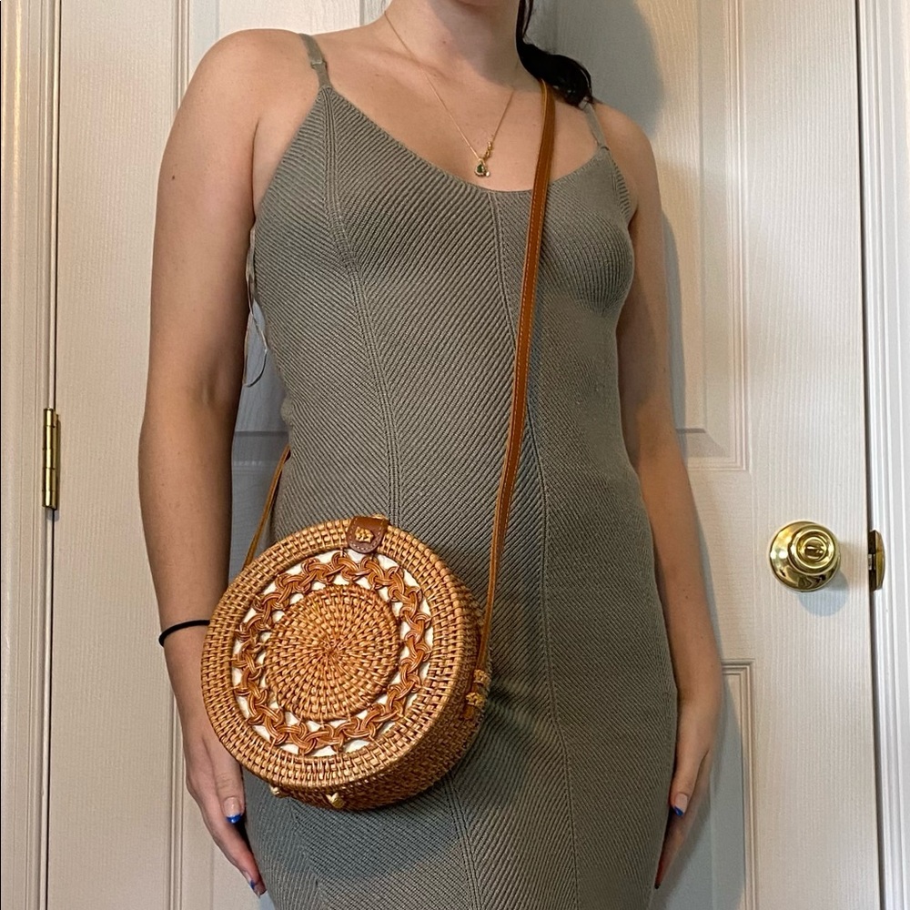 PERFECT SUMMER BAG!! Hand-woven Rattan Crossbody Bag